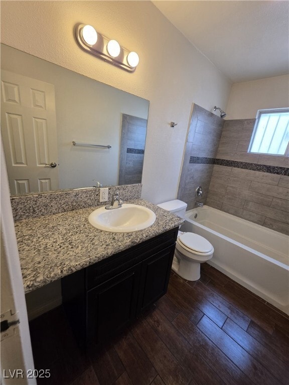 Building Photo - 2626 Lynnwood St