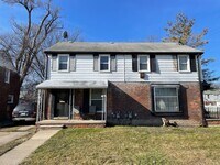 Building Photo - Meyers Duplex in c/o Jerry Butler