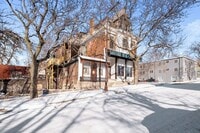 Building Photo - 223 Bates Ave