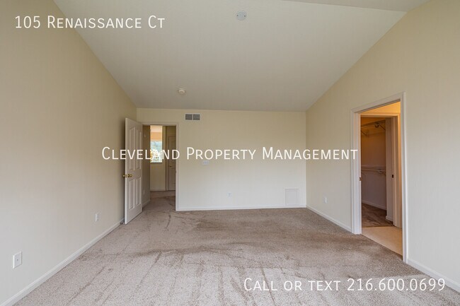 Building Photo - 105 Renaissance Ct