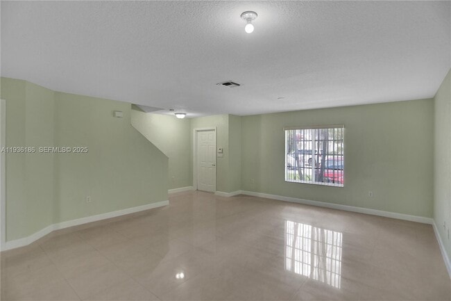 Building Photo - 5967 Glasgow Way