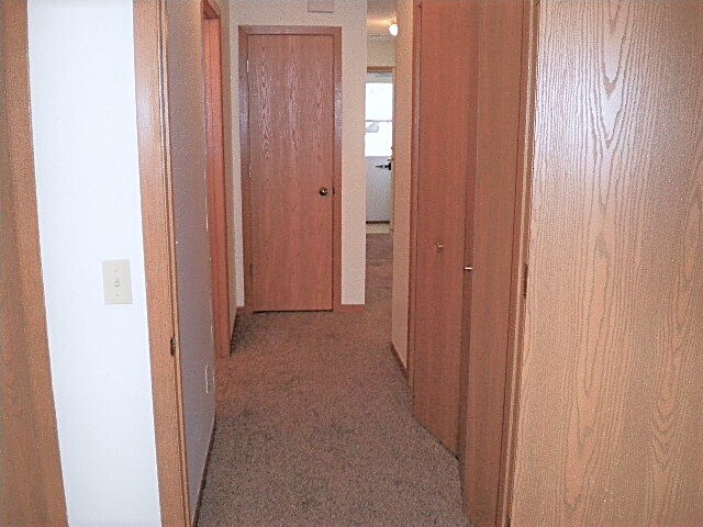 Building Photo - 855 Highview Dr