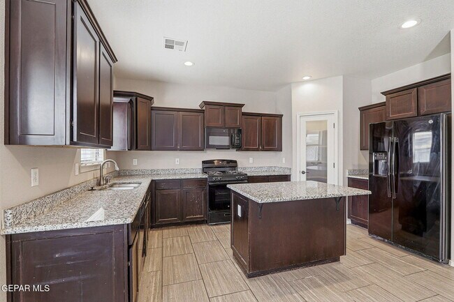 Building Photo - 1041 Earthstar Pl