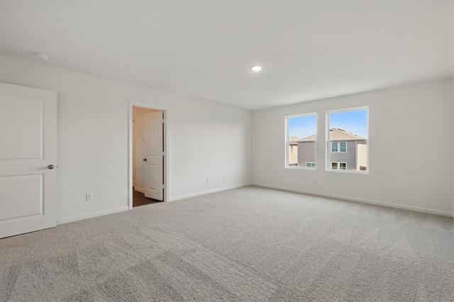 Building Photo - 5934 Sahara Dr