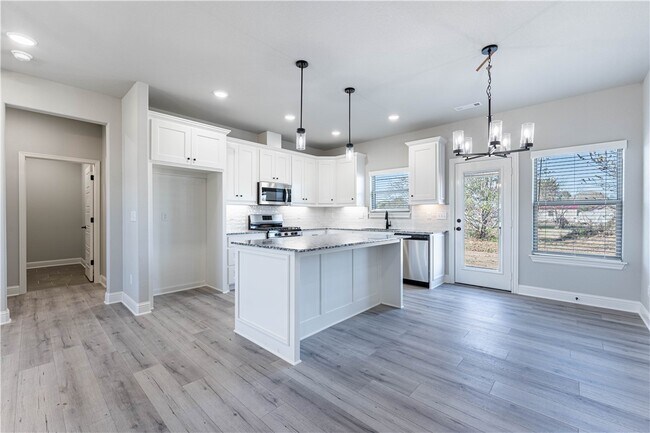 Building Photo - 2312 John W Montgomery Cir