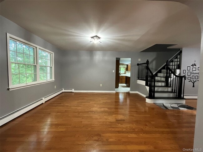 Building Photo - 22 Dogwood Dr