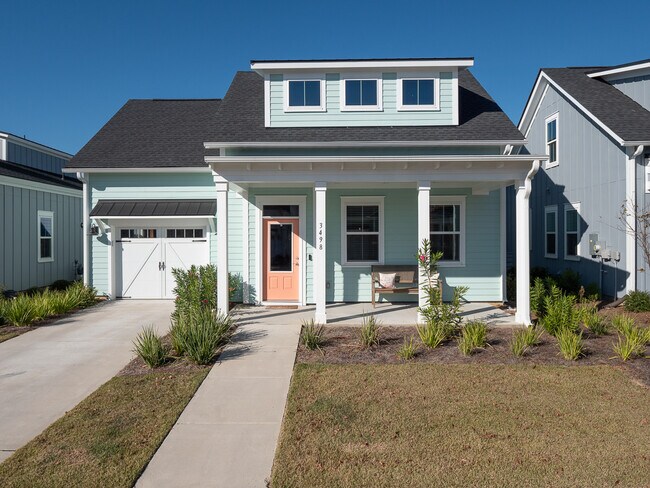 Building Photo - 3498 Habenaria Rd