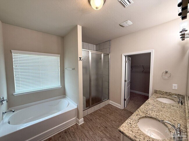 Building Photo - 2888 Carrington Lakes Blvd