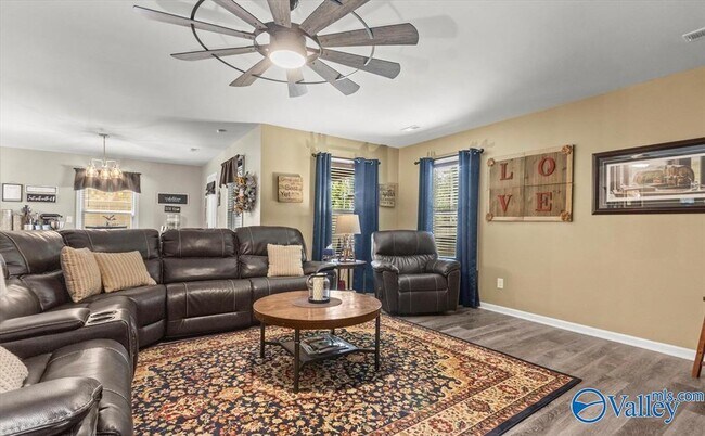 Building Photo - 111 Waltrip Dr