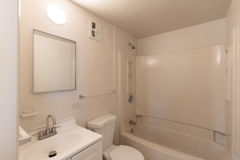 Building Photo - 4301 Harriet St