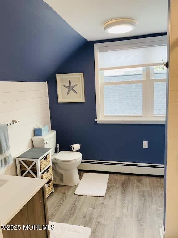 Building Photo - 425 Yale Ave