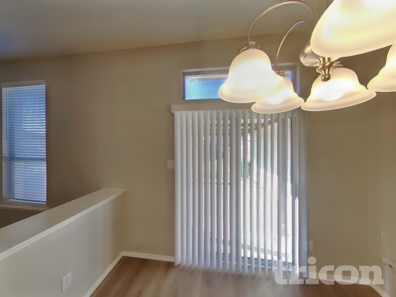 Building Photo - 2109 Pecan Creek Dr