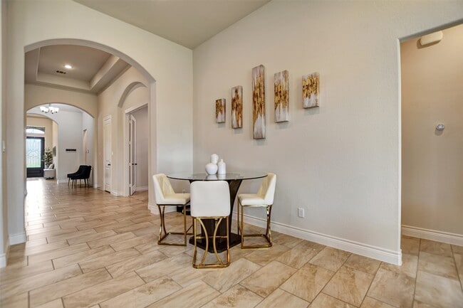 Building Photo - 10710 Balivcar Ct
