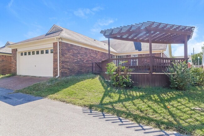 Building Photo - 8416 Kimberly Rose Dr