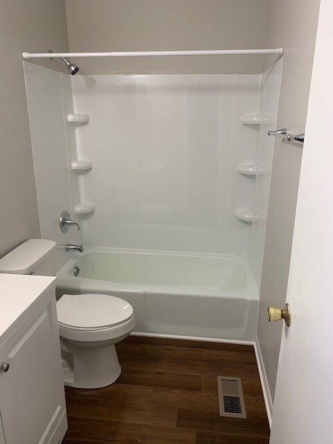 Building Photo - 3320 Lupine Dr