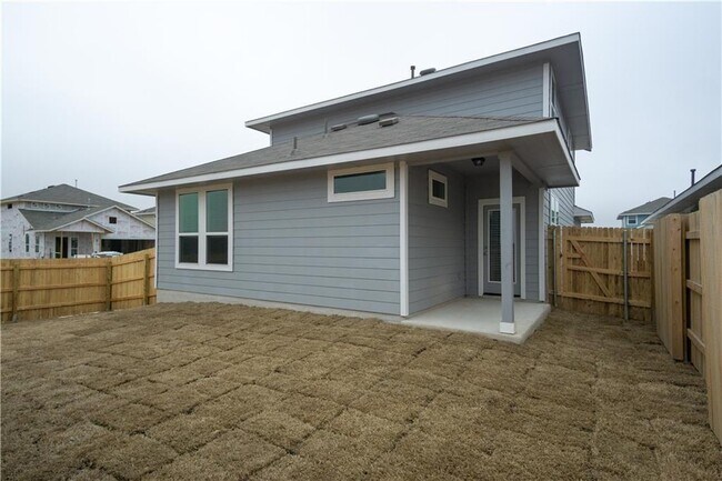 Building Photo - 179 White Dunes Dr