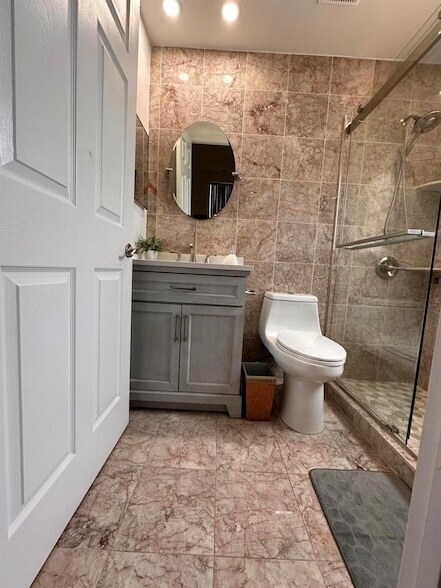 Building Photo - 1728 Shoreside Cir