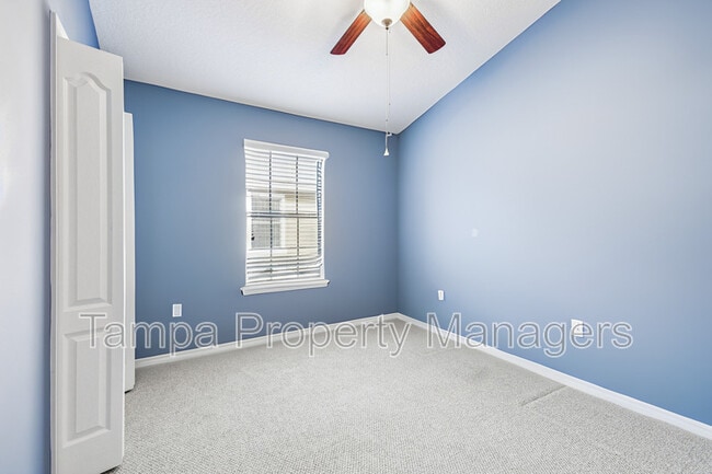 Building Photo - 5704 Kingletsound