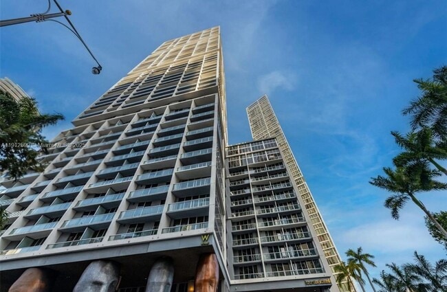 Building Photo - 475 Brickell Ave