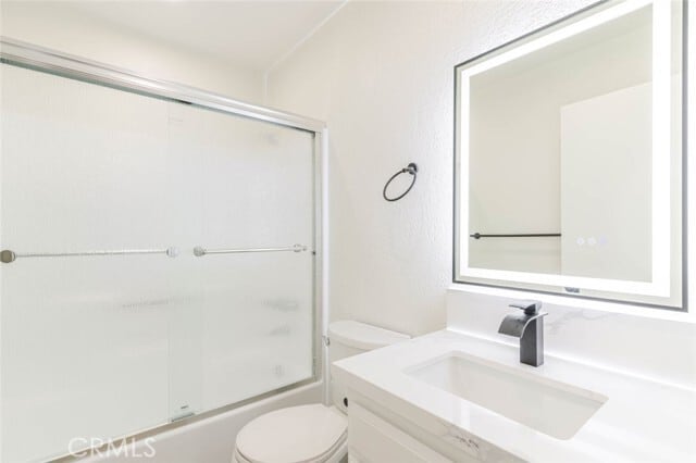 Building Photo - 514 E Ave J 9