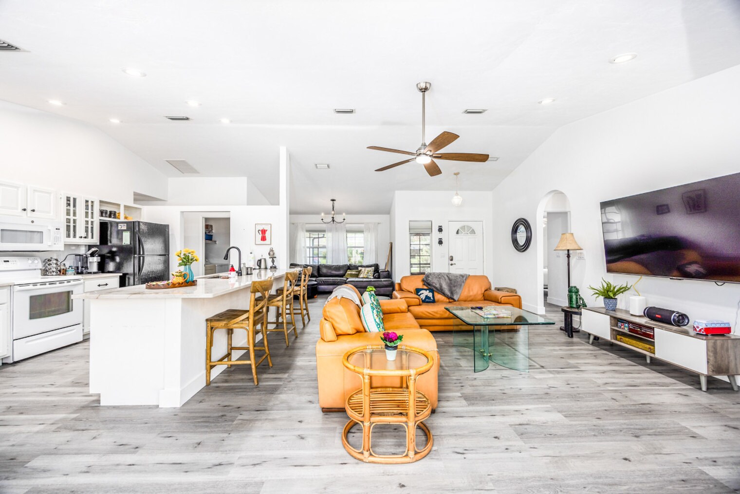 Building Photo - 4726 NW 27 Pl