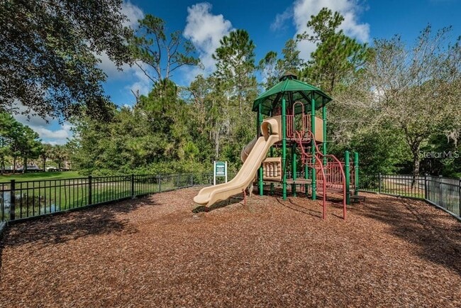 Building Photo - 12562 Streamdale Dr