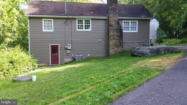 Building Photo - 1759 Swamp Creek Rd