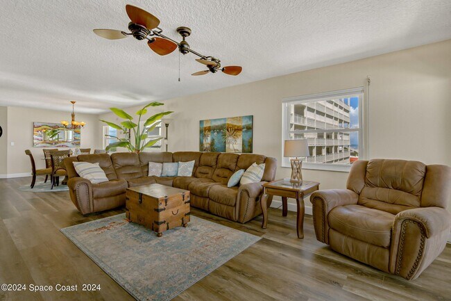 Building Photo - 2805 N Hwy A1A