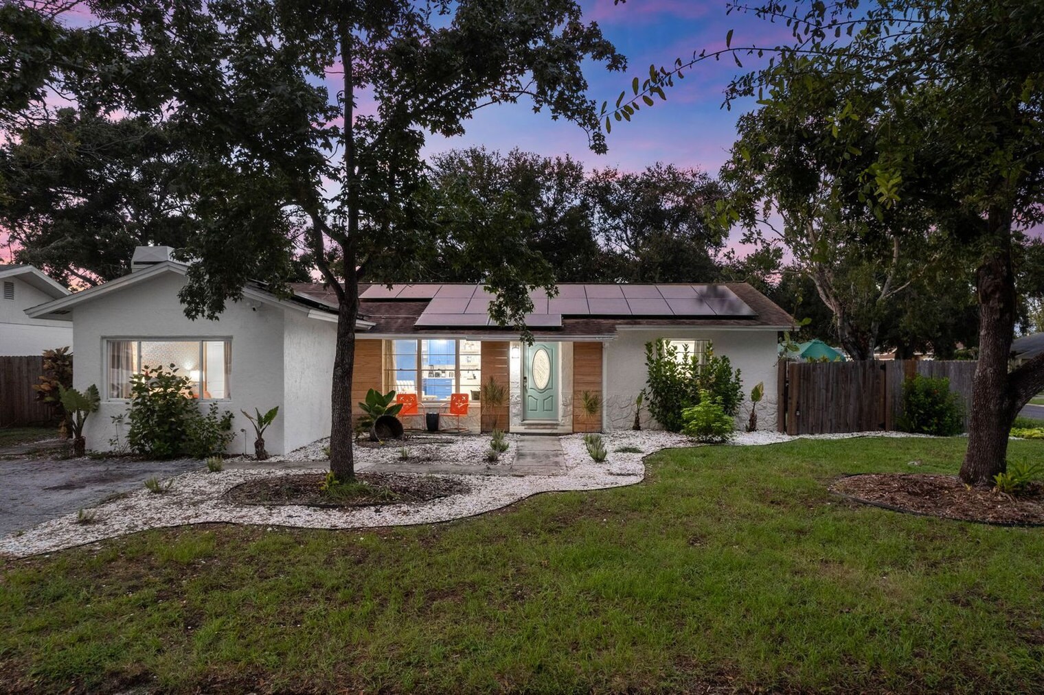 Building Photo - 7957 CottonWoode Dr