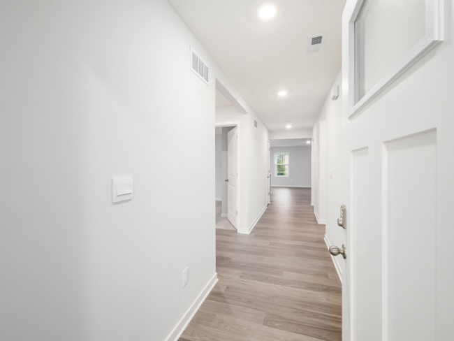 Building Photo - 426 Emily Dr