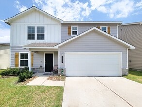 Building Photo - 111 Avalon Dr