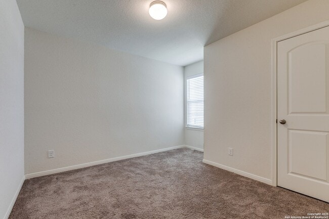 Building Photo - 6508 Sabinal