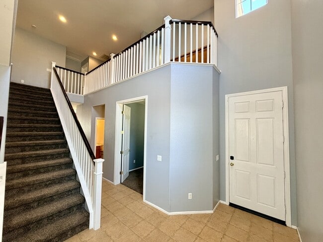 Building Photo - 31141 Old Trail Cir