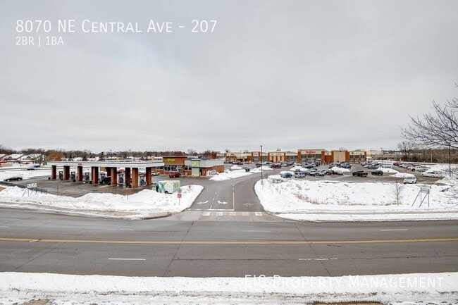 Building Photo - Available 6/22/2024