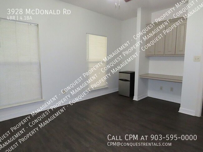 Building Photo - 3928 McDonald Rd