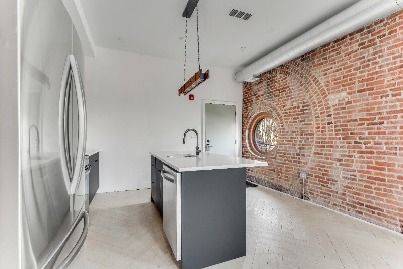 Building Photo - 1705 N 7th St
