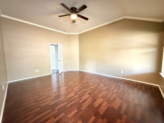 Building Photo - 6716 Spencer Dr