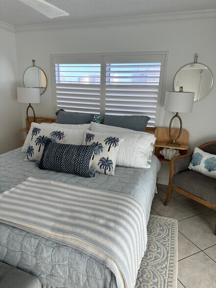 Building Photo - 1 Bluebill Ave