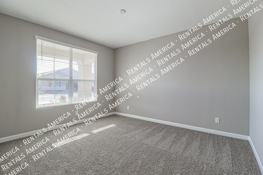 Building Photo - 8482 W Sonoma Way