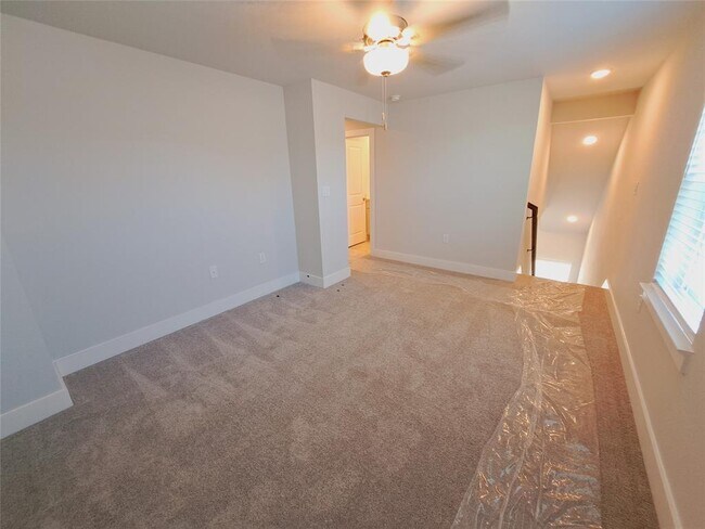 Building Photo - 1720 Purple Martin Dr