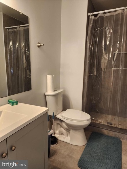 Building Photo - 12 Joyceton Terrace