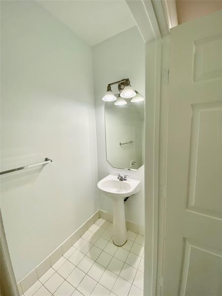 Building Photo - 8720 Cypress Walk Ct