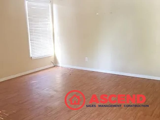 Building Photo - Charming 3 Bedroom Home in Oildale!