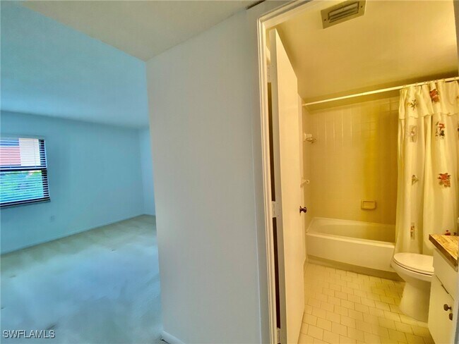 Building Photo - 1516 Mainsail Dr