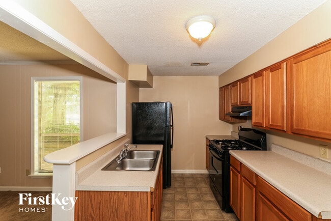 Building Photo - 1226 Wellsville Rd