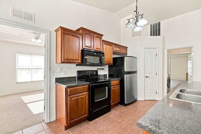 Building Photo - Peaceful 1.25-Acre Rental – Available September 1st!