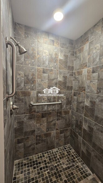 Building Photo - 482 Dogwood Dr NW