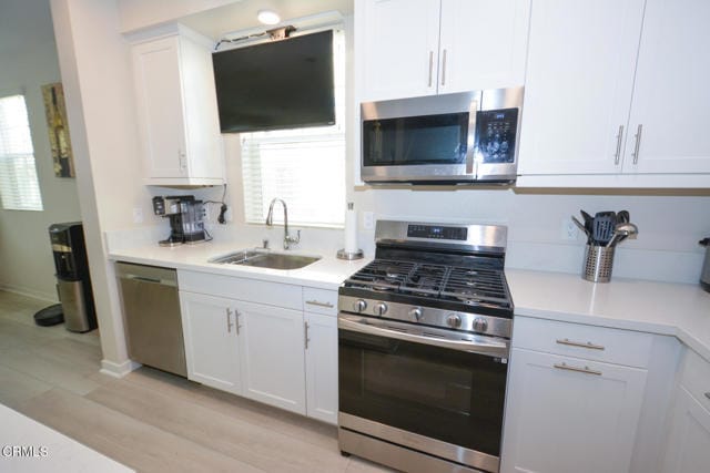 Building Photo - 649 Winchester Dr