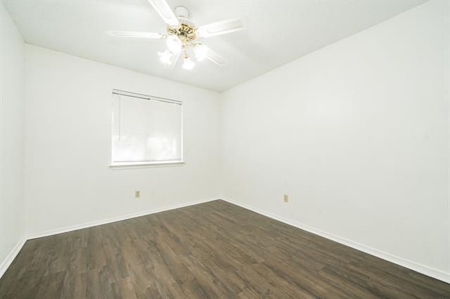 Building Photo - 906 High Country Dr