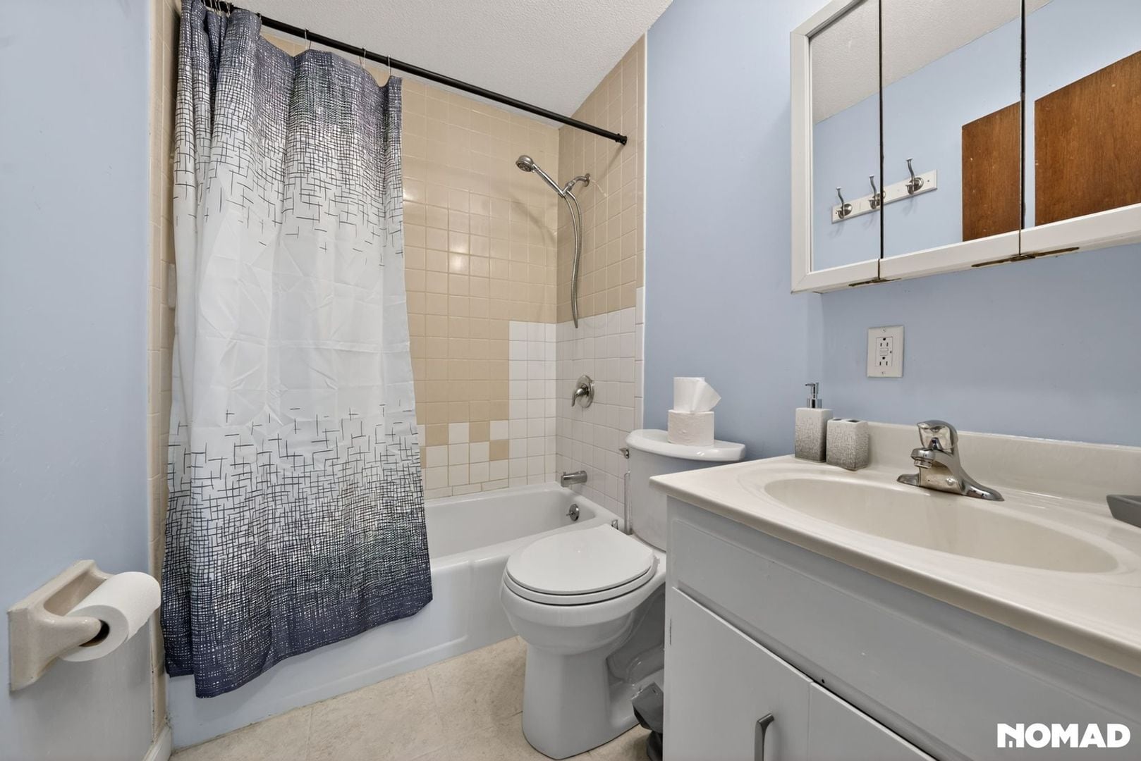 Building Photo - 127 Black Point Rd